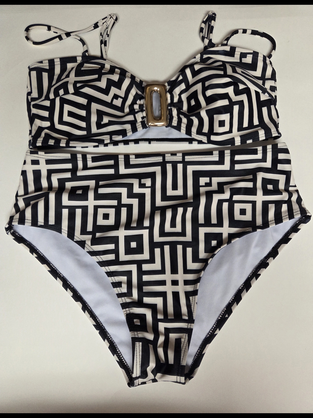 Source Unknown Black & Cream Geometric High-Waist Bikini with Gold Accent